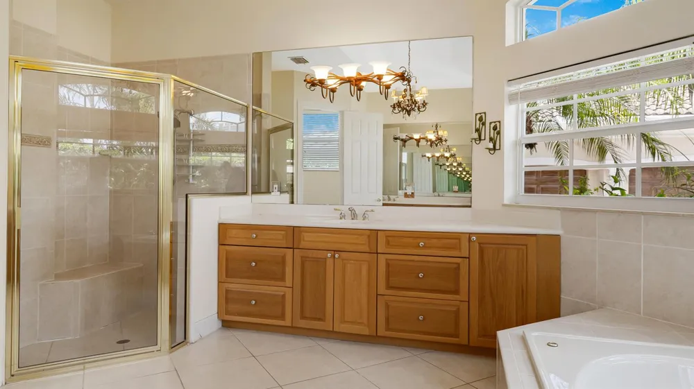 2761 SE 9TH STREET Pompano Beach, FL 33062