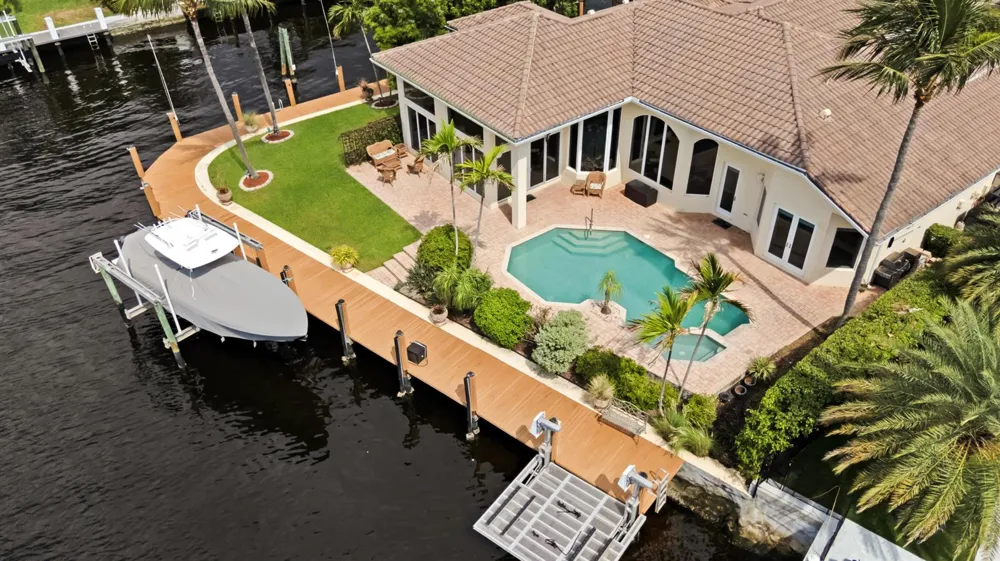 2761 SE 9TH STREET Pompano Beach, FL 33062
