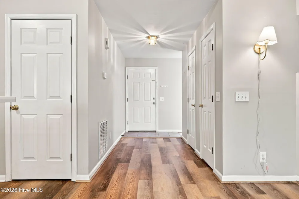2209 Locksley Woods Drive #G Greenville, NC 27858