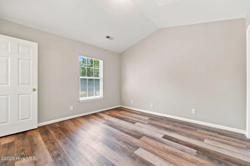 2209 Locksley Woods Drive #G Greenville, NC 27858