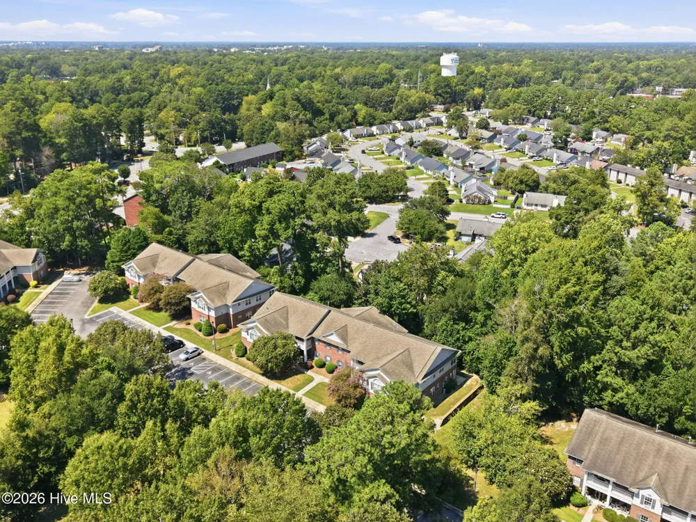 2209 Locksley Woods Drive #G Greenville, NC 27858