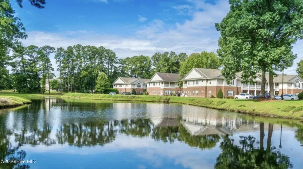 2209 Locksley Woods Drive #G Greenville, NC 27858