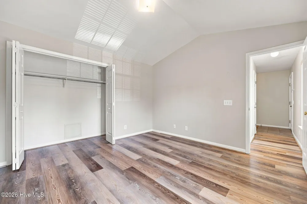 2209 Locksley Woods Drive #G Greenville, NC 27858