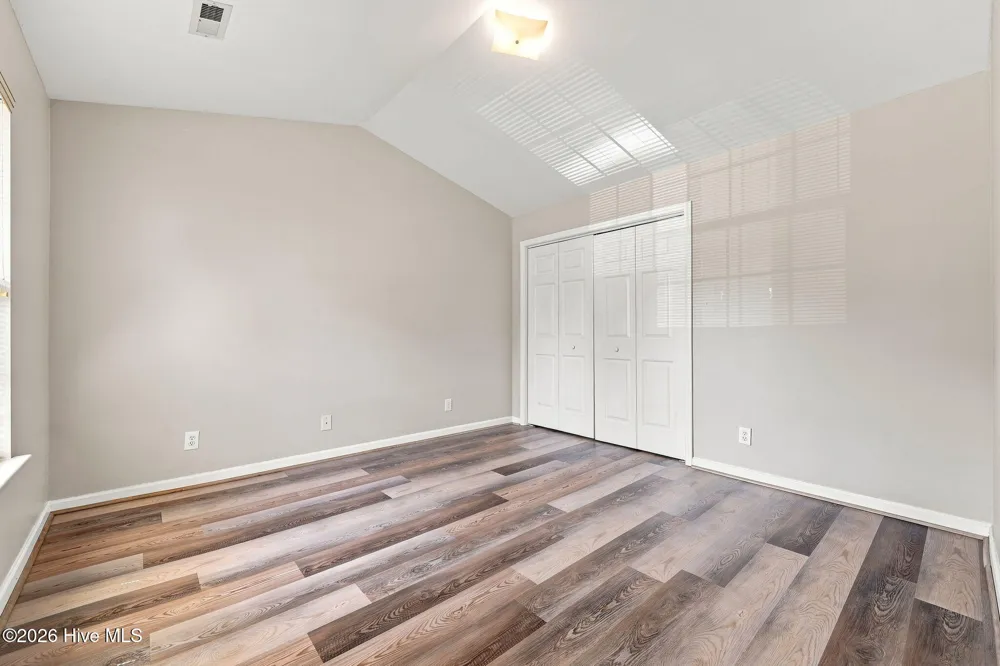 2209 Locksley Woods Drive #G Greenville, NC 27858