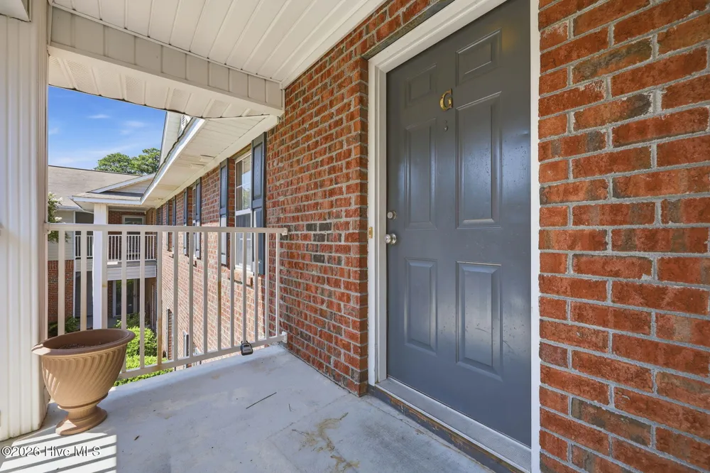 2209 Locksley Woods Drive #G Greenville, NC 27858