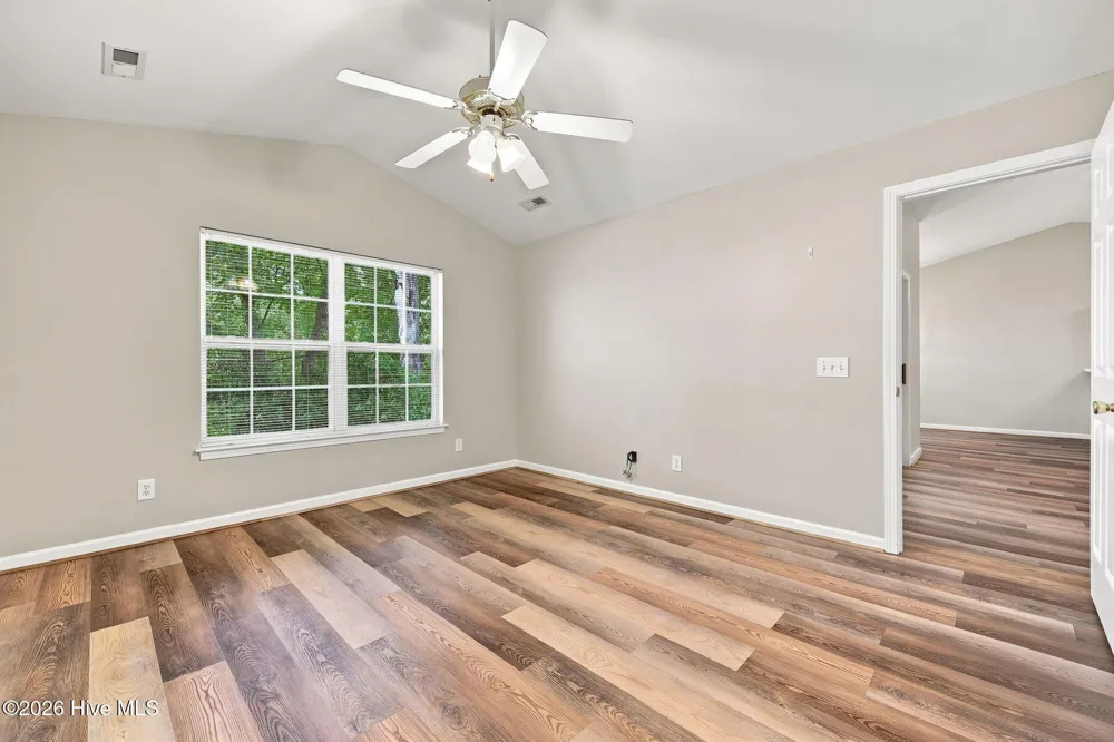 2209 Locksley Woods Drive #G Greenville, NC 27858