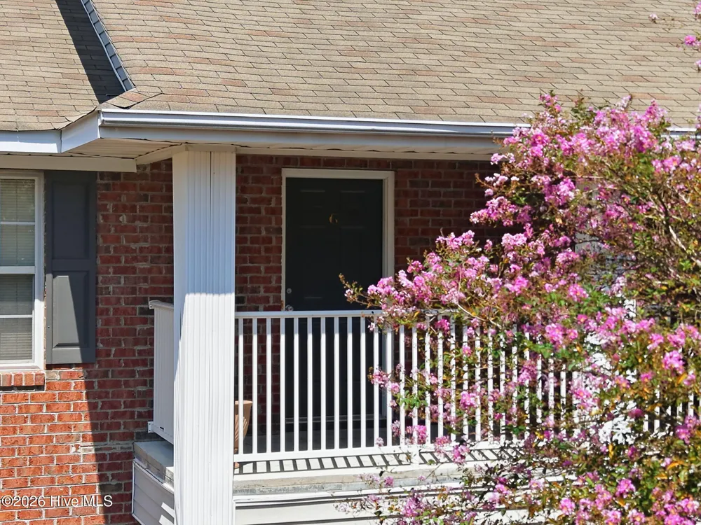 2209 Locksley Woods Drive #G Greenville, NC 27858