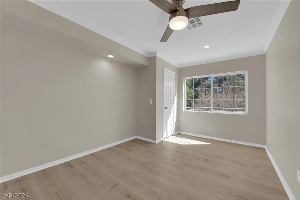 710 Tam O Shanter Las Vegas, NV 89109