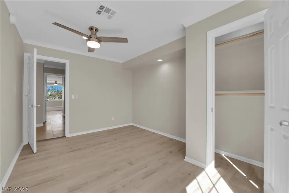710 Tam O Shanter Las Vegas, NV 89109