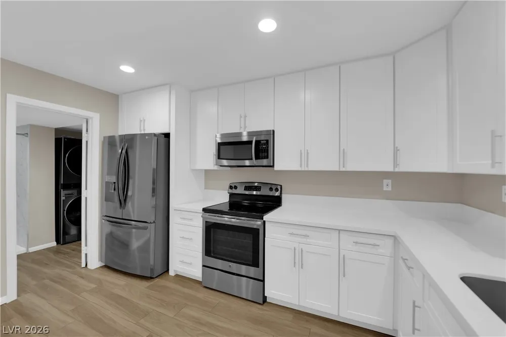 710 Tam O Shanter Las Vegas, NV 89109