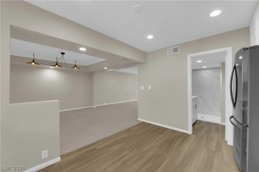 710 Tam O Shanter Las Vegas, NV 89109