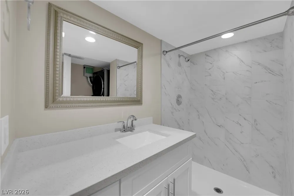 710 Tam O Shanter Las Vegas, NV 89109