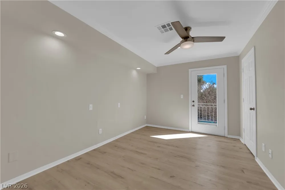 710 Tam O Shanter Las Vegas, NV 89109