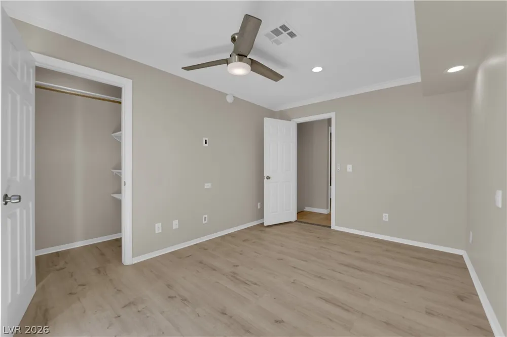 710 Tam O Shanter Las Vegas, NV 89109