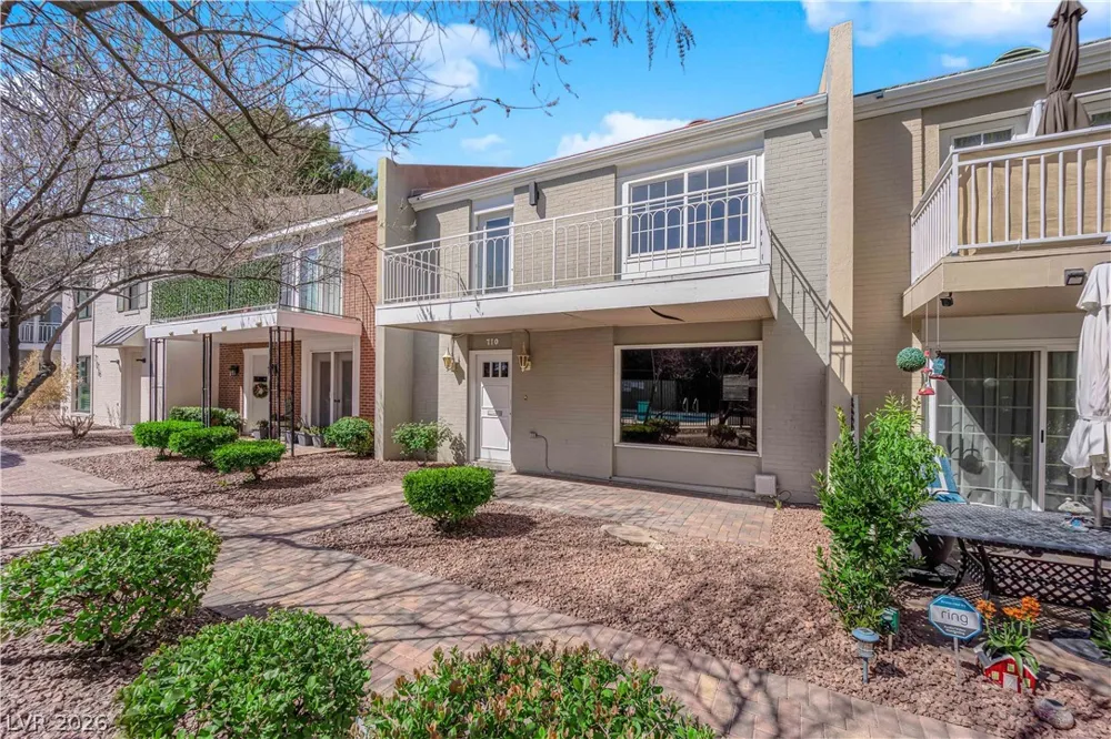 710 Tam O Shanter Las Vegas, NV 89109