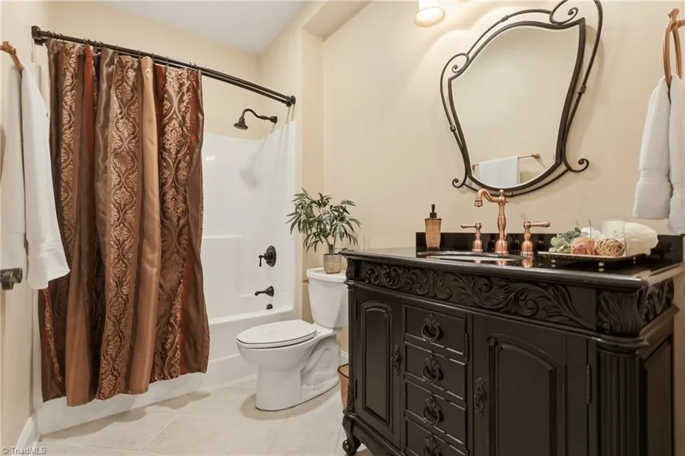 422 Still Meadows Lane Lexington, NC 27292