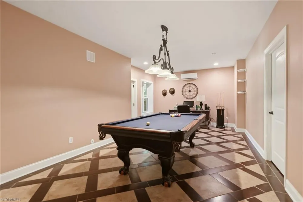 422 Still Meadows Lane Lexington, NC 27292