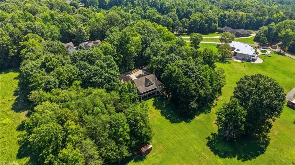 422 Still Meadows Lane Lexington, NC 27292