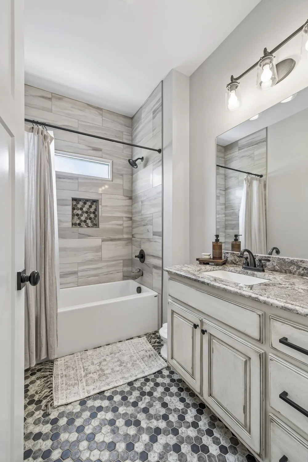 166 Coley Court Lafayette, TN 37083