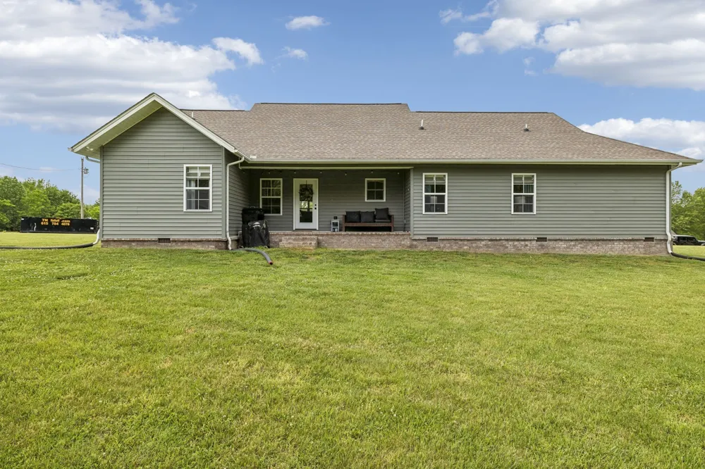 166 Coley Court Lafayette, TN 37083