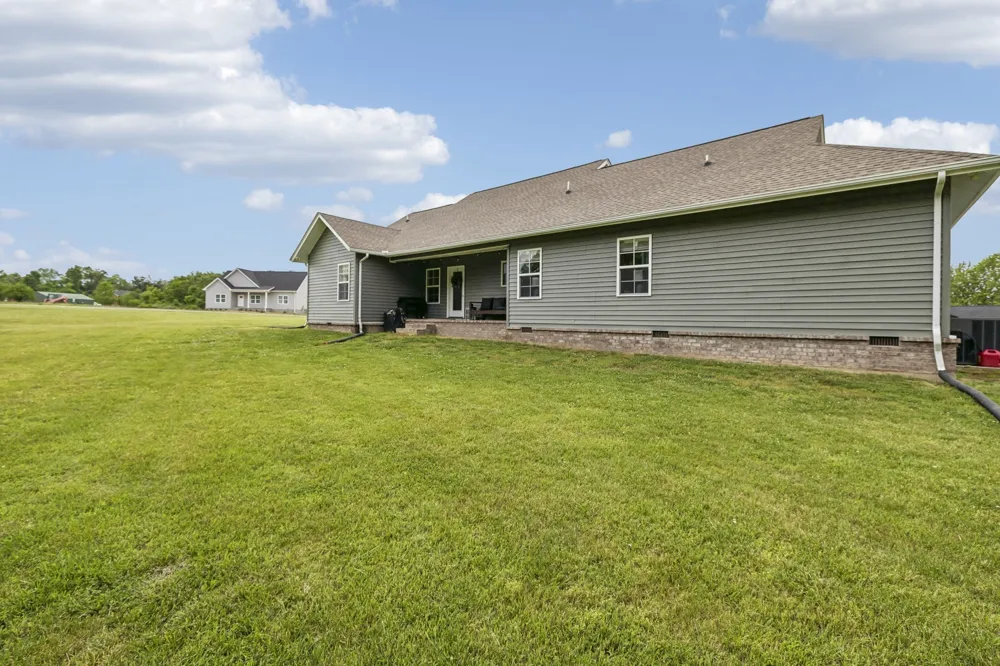 166 Coley Court Lafayette, TN 37083