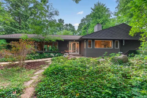 1819 Timber Lane Drive