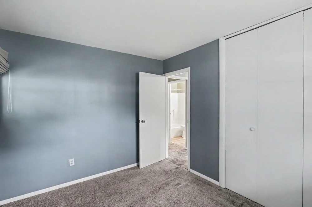 735 White Pigeon Road Constantine Village, MI 49042