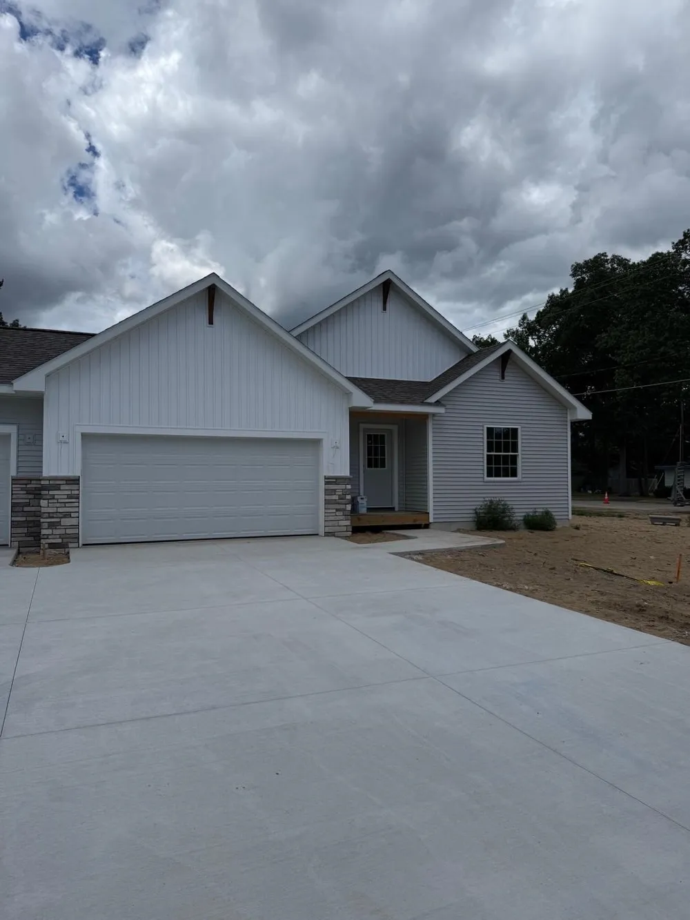 1706 Woodward Avenue Garfield Charter Township, MI 49686