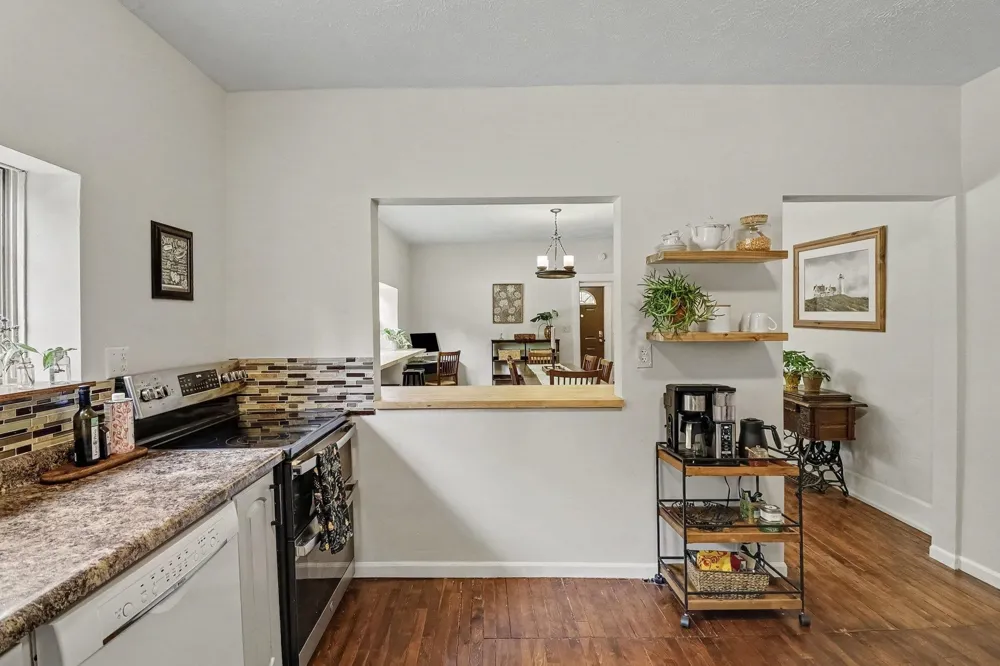 7163 Traverse Avenue Benzonia Township, MI 49616