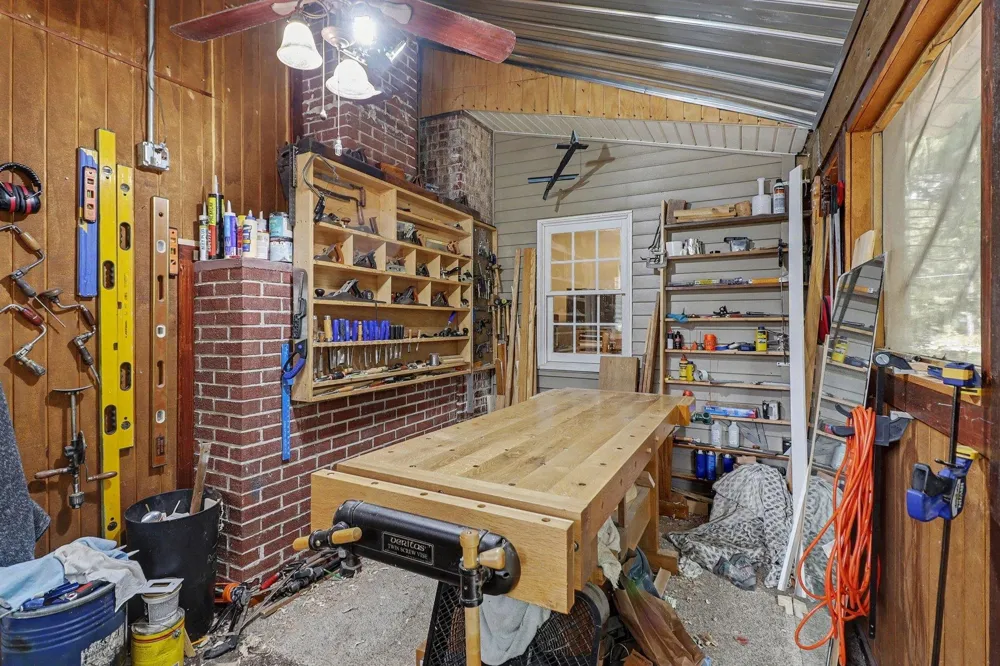 7163 Traverse Avenue Benzonia Township, MI 49616
