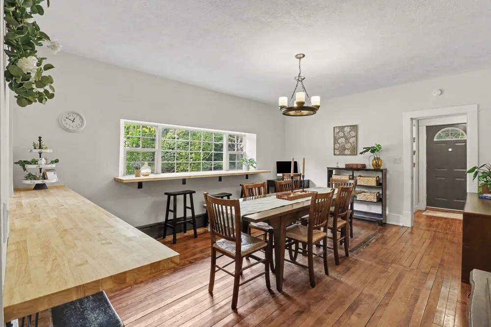 7163 Traverse Avenue Benzonia Township, MI 49616