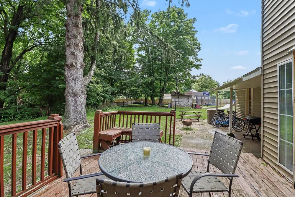 7163 Traverse Avenue Benzonia Township, MI 49616
