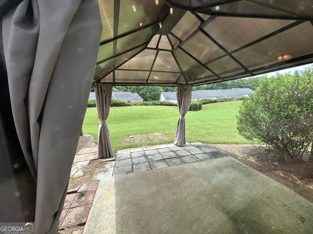 226 Regent SQ Woodstock, GA 30188