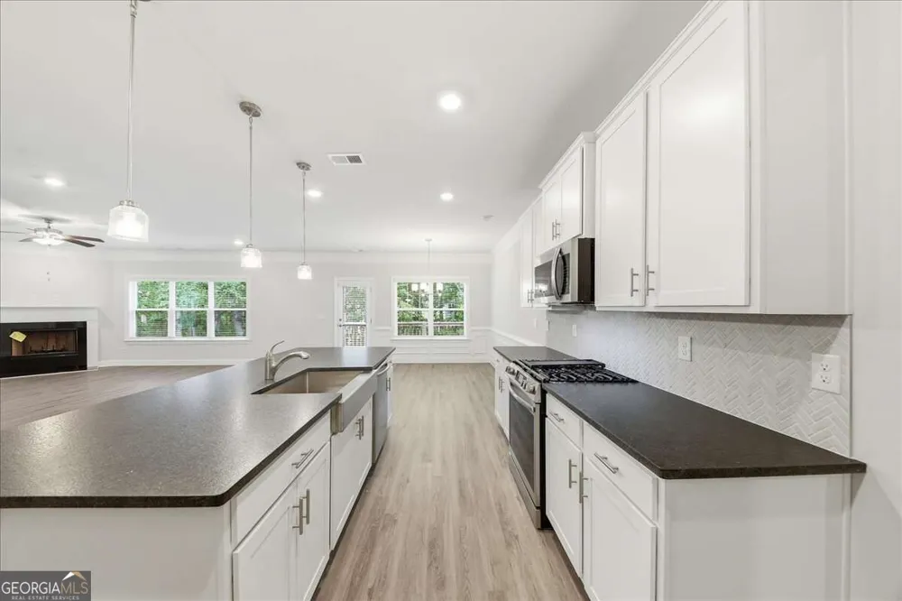 5363 Modena DR Douglasville, GA 30135