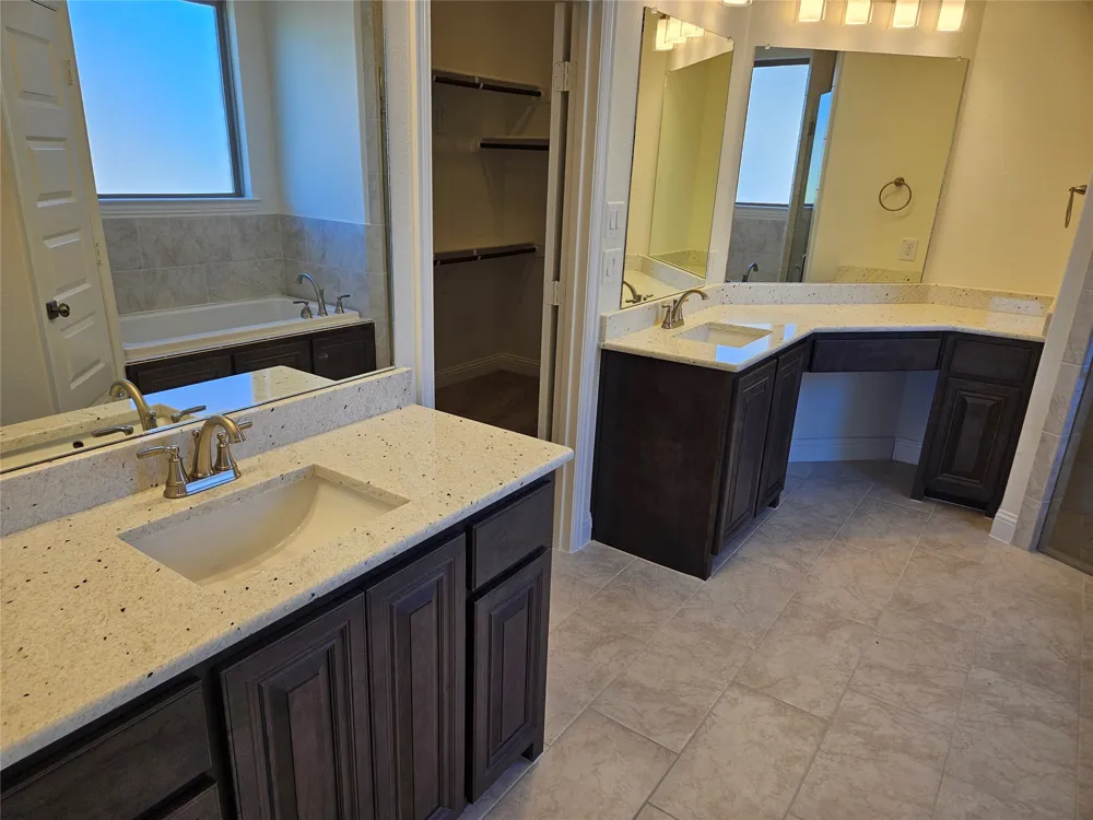 11925 Serval Street Godley, TX 76044