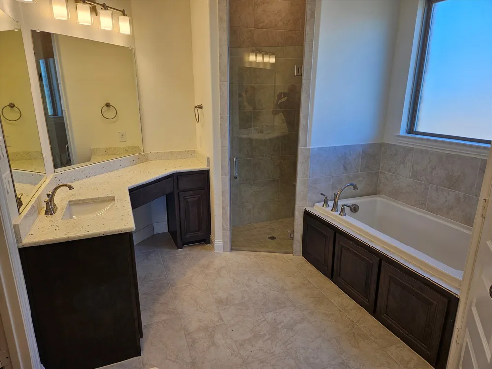 11925 Serval Street Godley, TX 76044