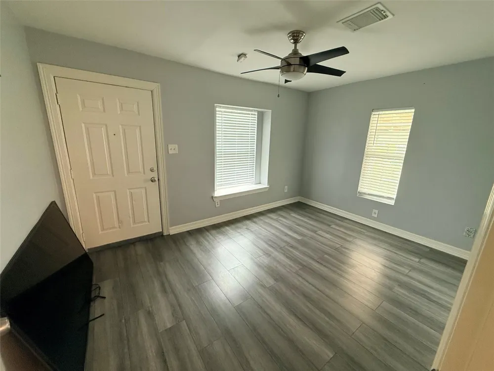 4602 Nichols Street Houston, TX 77020
