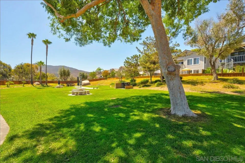 1315 Buttonbrush Ln El Cajon, CA 92019