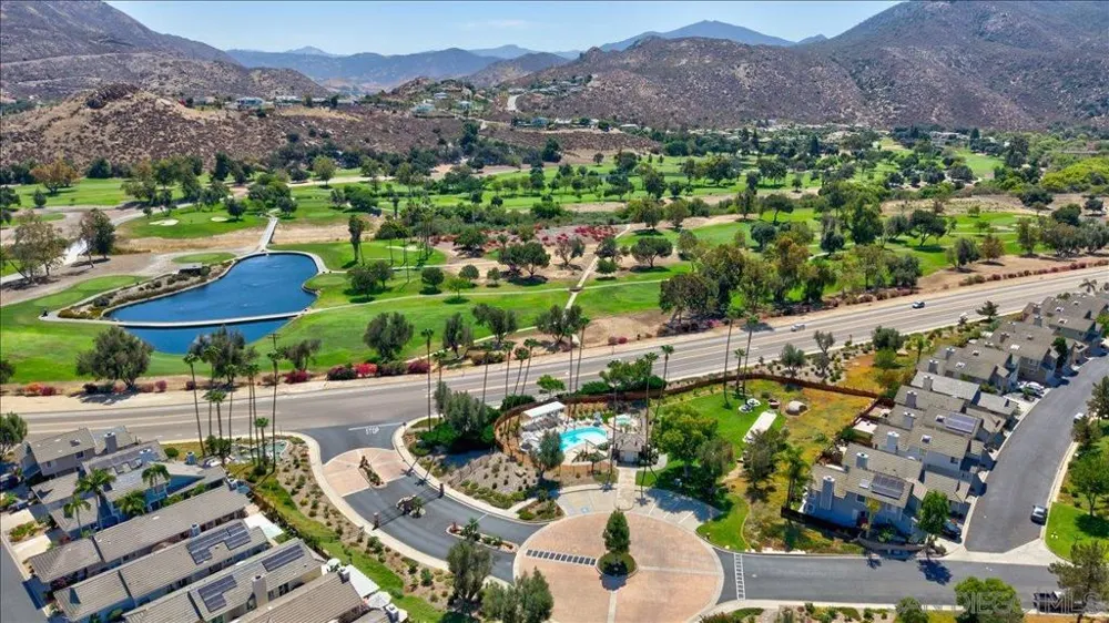 1315 Buttonbrush Ln El Cajon, CA 92019