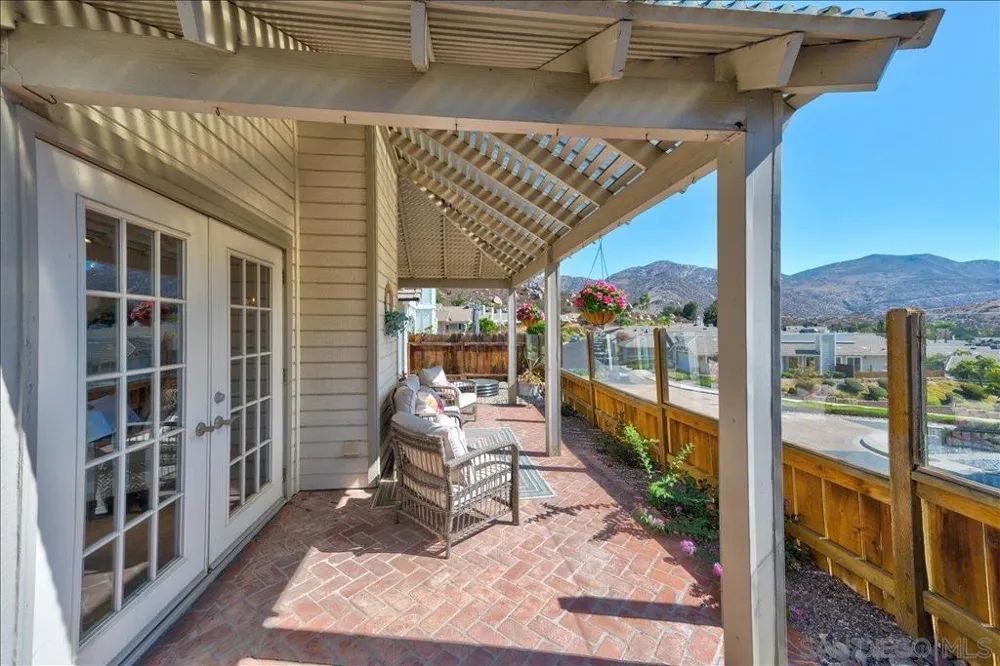 1315 Buttonbrush Ln El Cajon, CA 92019