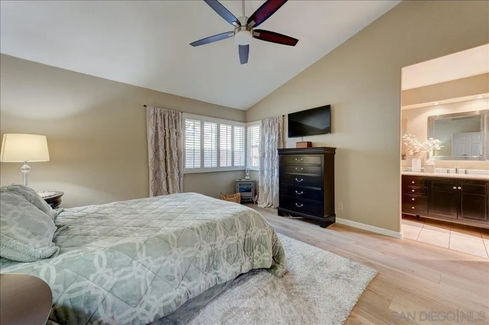 1315 Buttonbrush Ln El Cajon, CA 92019