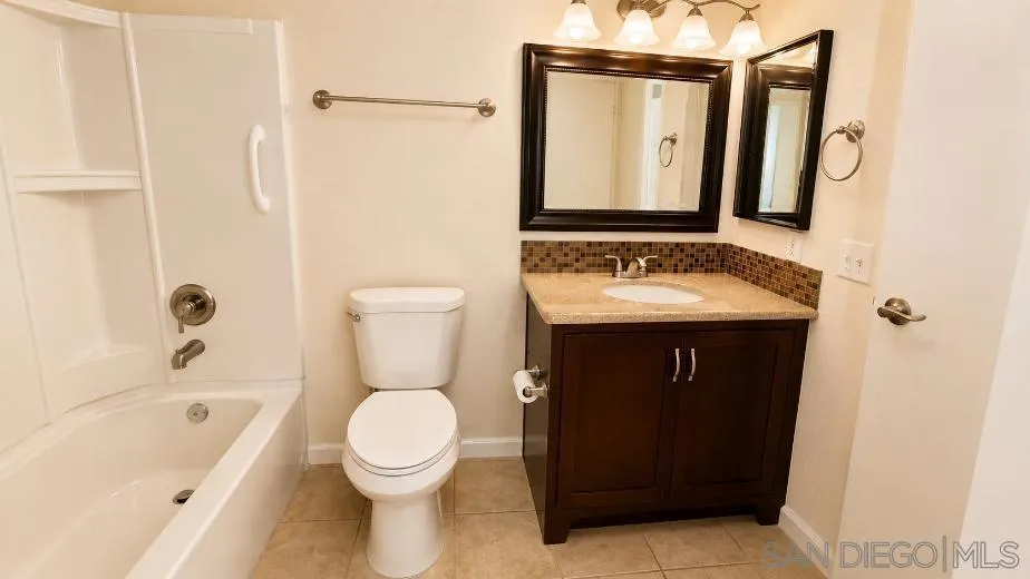 830 W Lincoln Ave ##186 Escondido, CA 92026