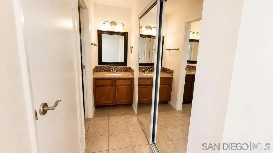 830 W Lincoln Ave ##186 Escondido, CA 92026