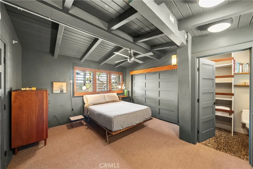 255 Center Laguna Beach, CA 92651