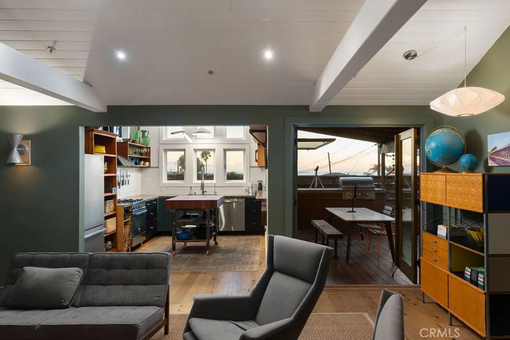 255 Center Laguna Beach, CA 92651