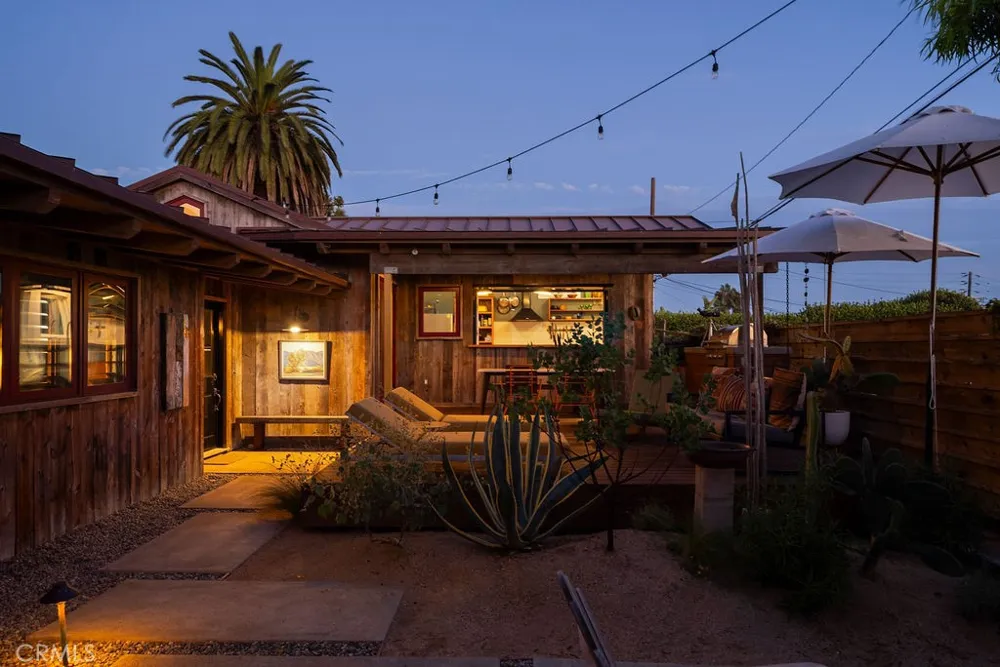 255 Center Laguna Beach, CA 92651