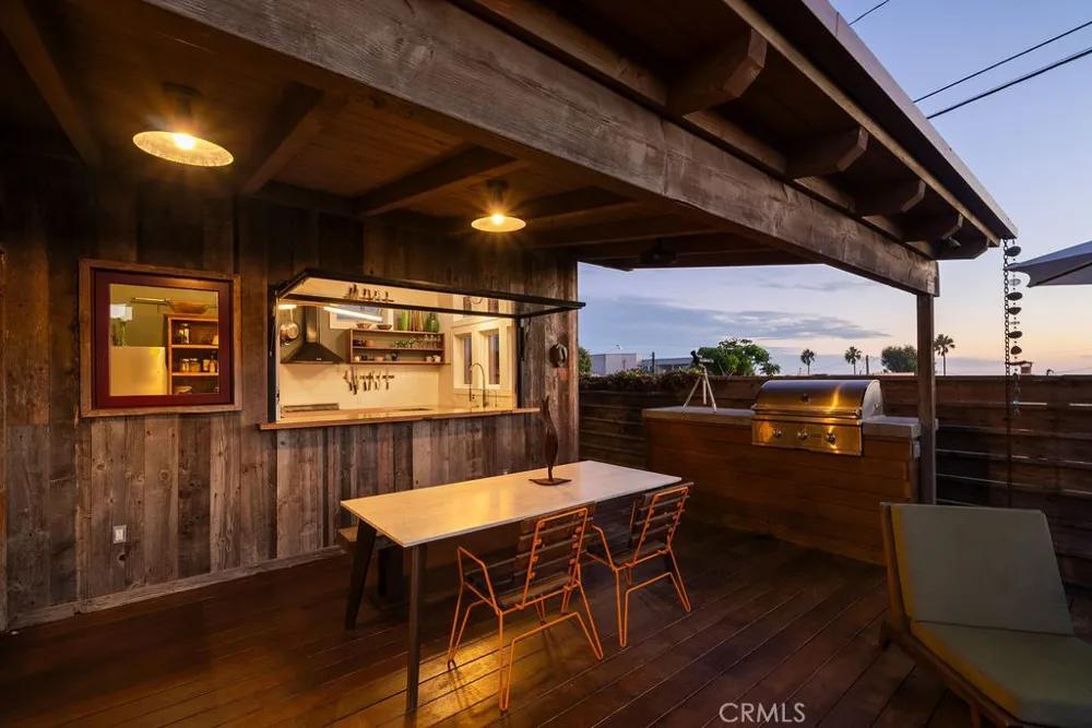 255 Center Laguna Beach, CA 92651