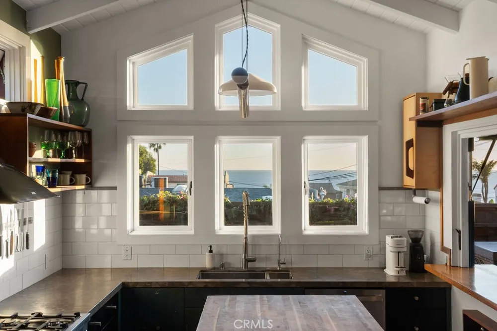 255 Center Laguna Beach, CA 92651