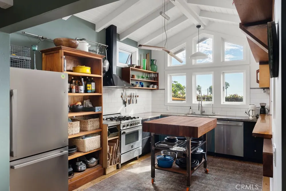 255 Center Laguna Beach, CA 92651