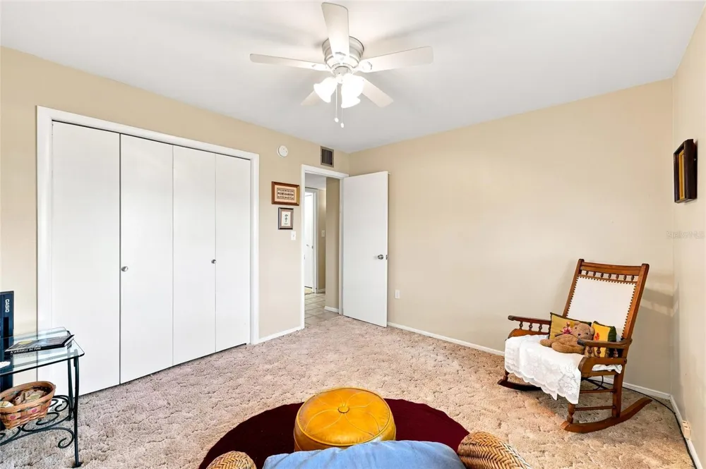 702 THUNDERBIRD AVENUE Sun City Center, FL 33573